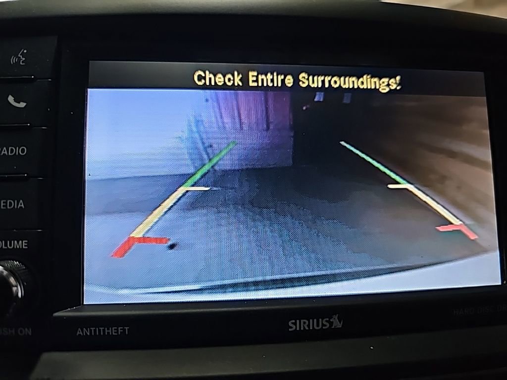 Used 2018 Dodge Grand Caravan SXT w/ Driver Convenience Group image 10