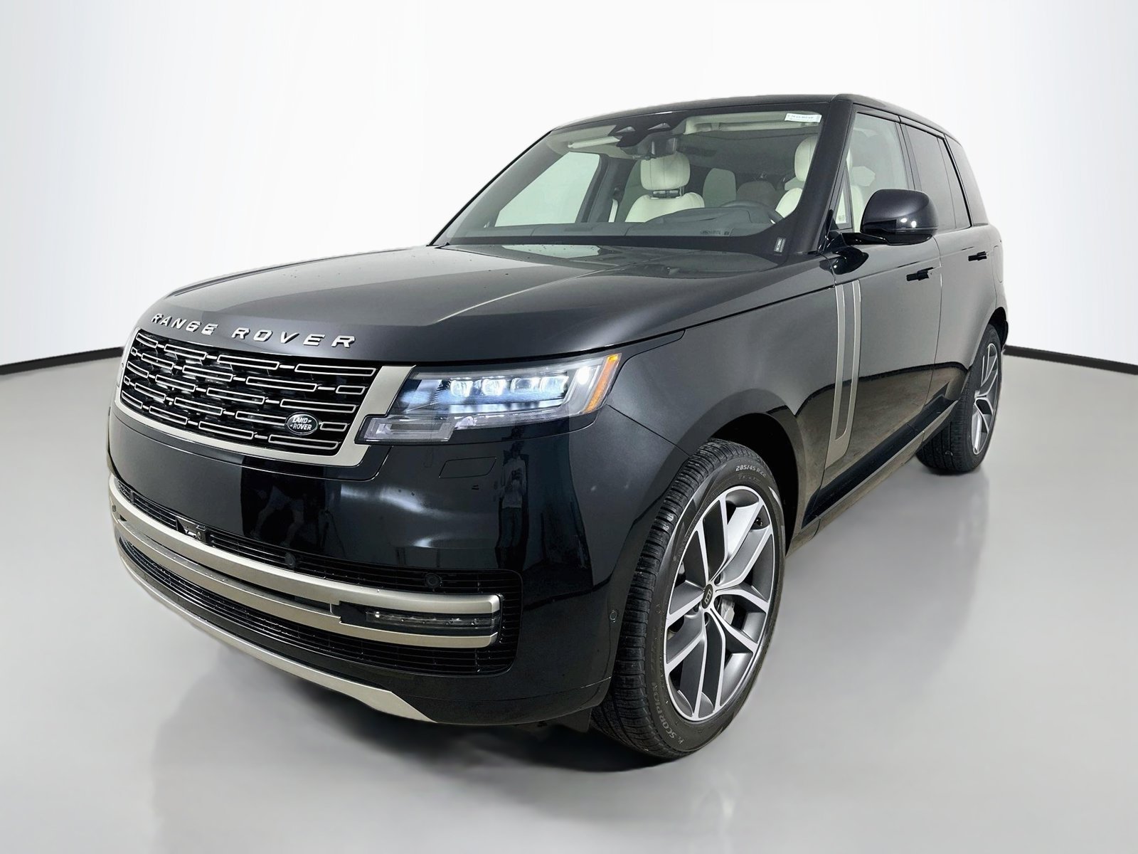 New 2027 Land Rover Range Rover SE AWD/4WD image 1