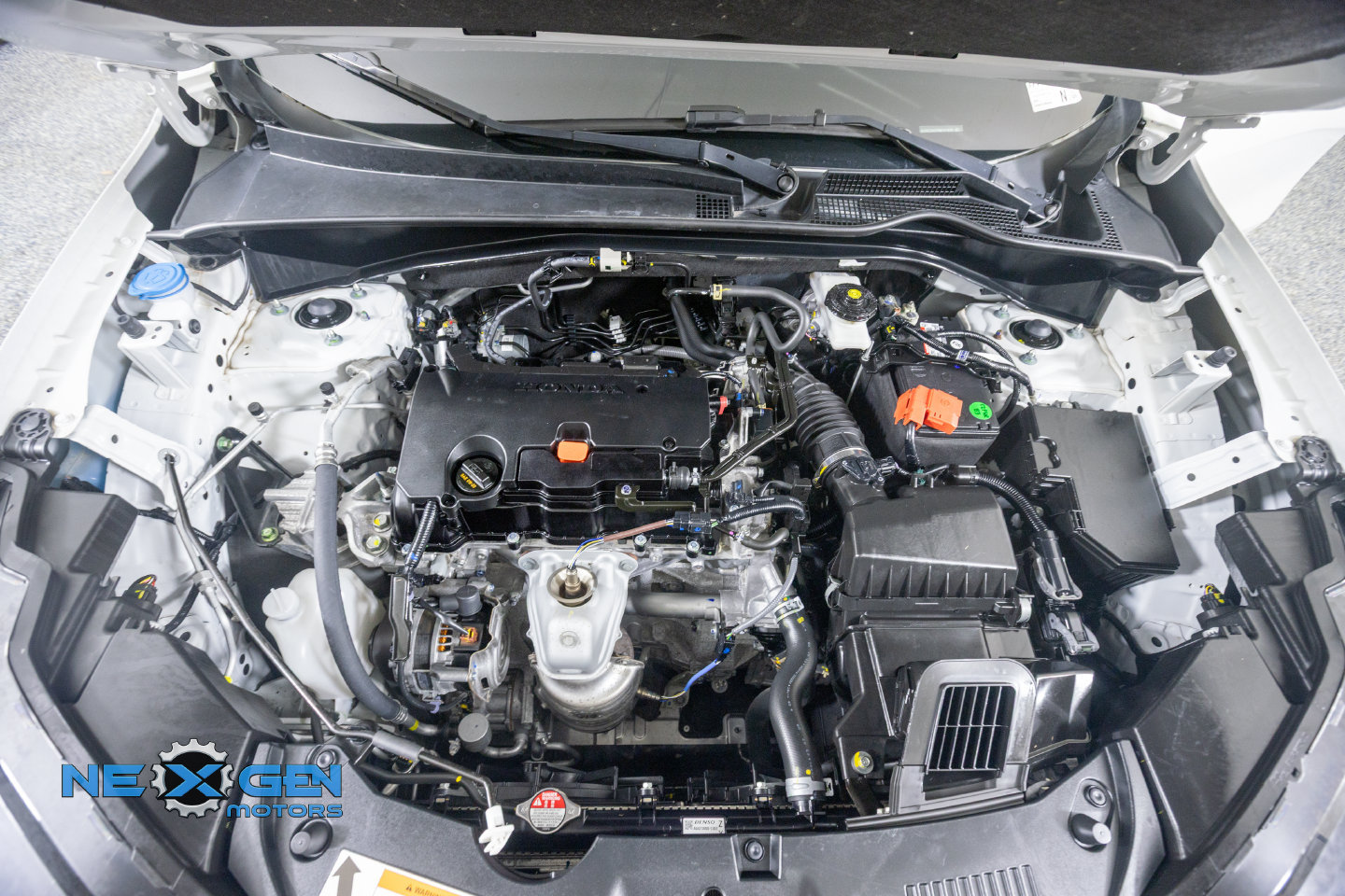 Used 2024 Honda HR-V LX image 48