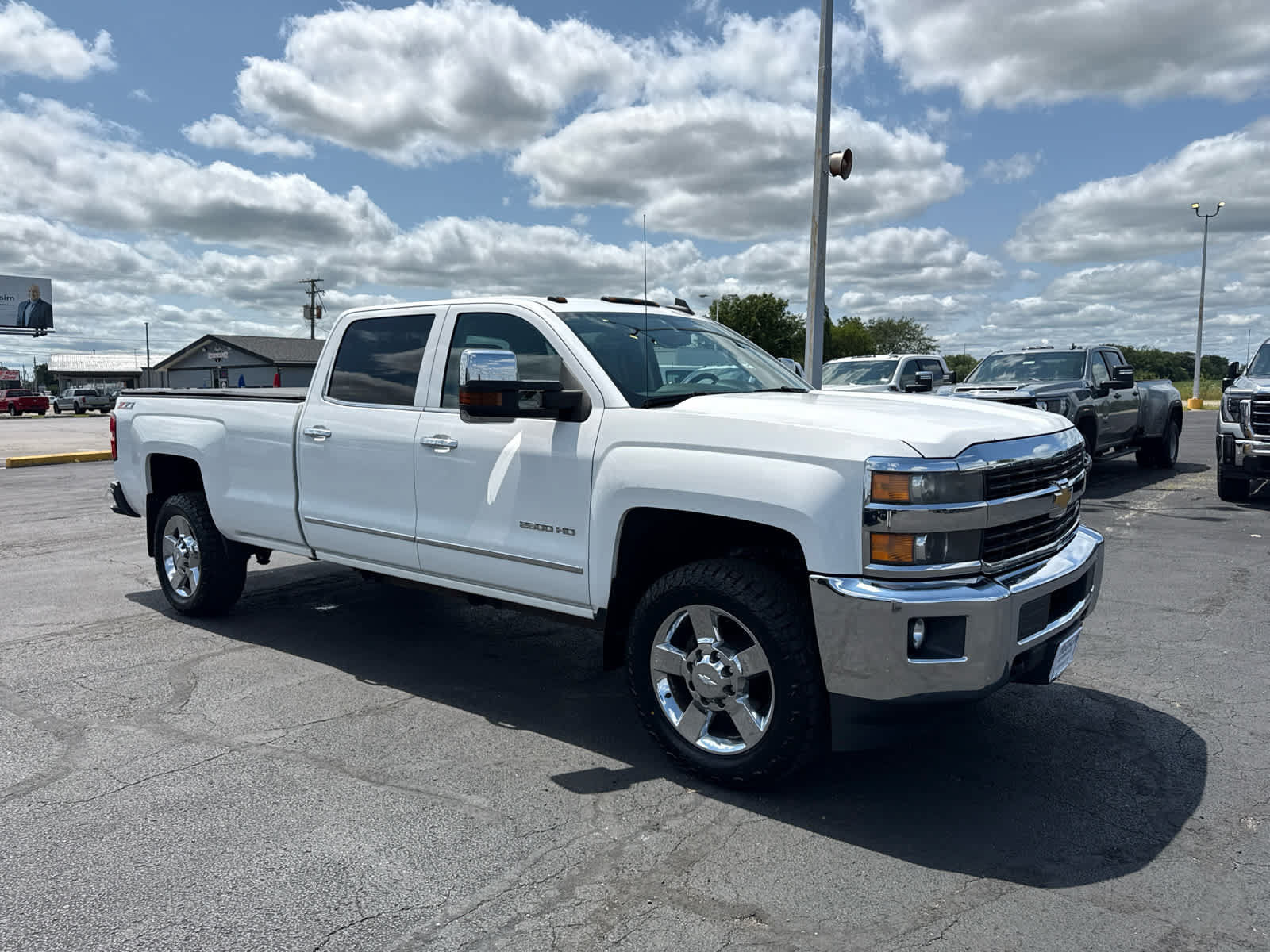 Used 2015 Chevrolet Silverado 2500 LTZ w/ Z71 Package, Off-Road AWD/4WD image 7