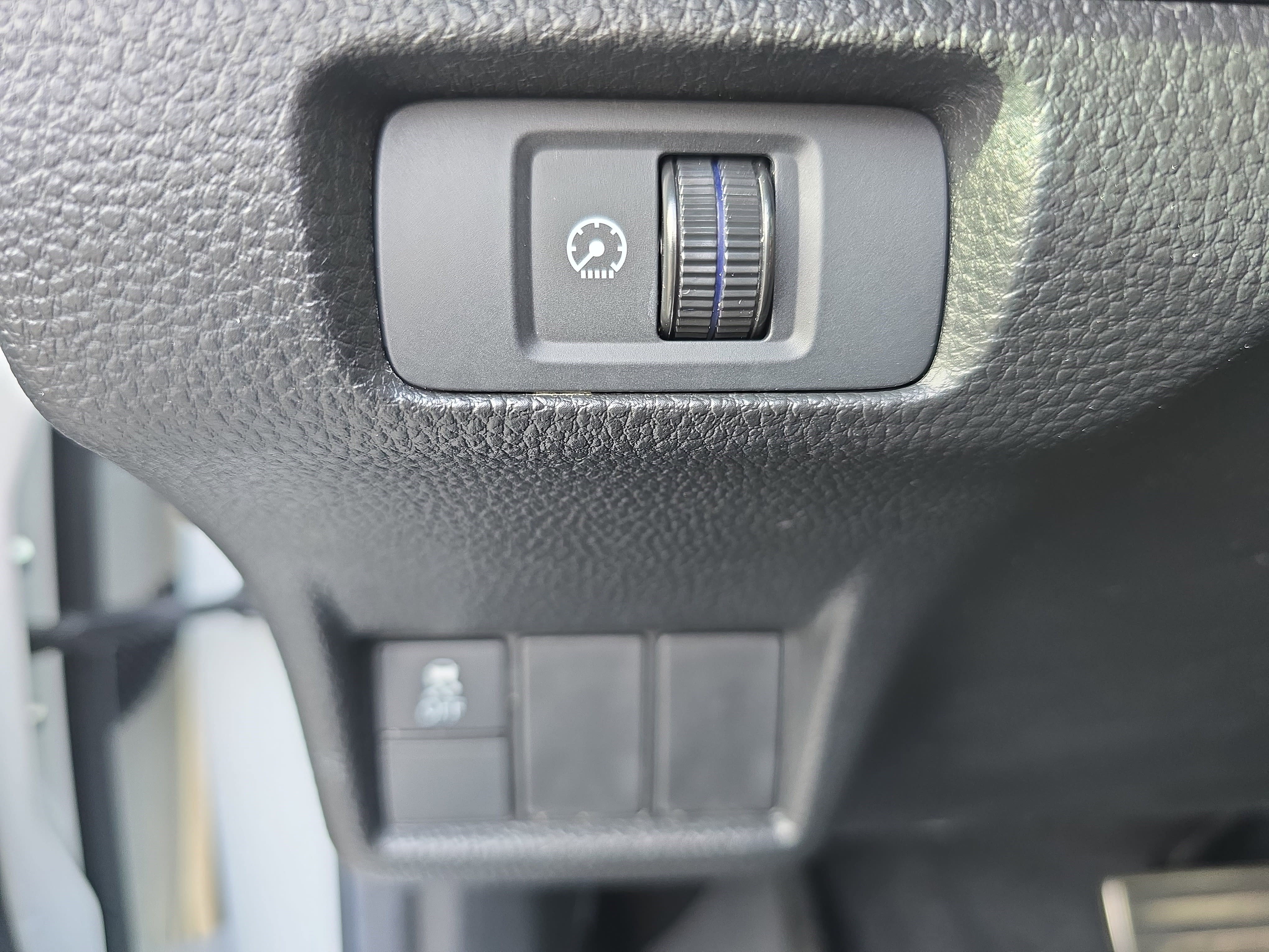 Used 2025 Honda Civic Sport image 25