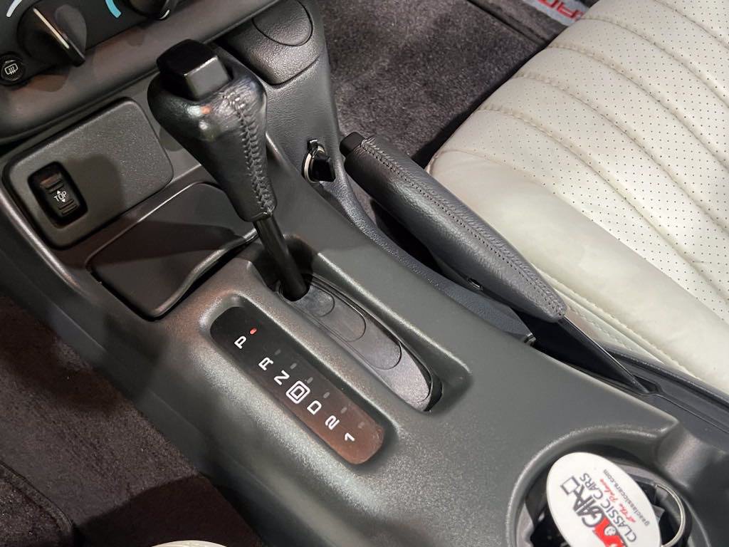 Used 1998 Chevrolet Camaro Z28 w/ SS Performance/Appearance Pkg RWD image 23