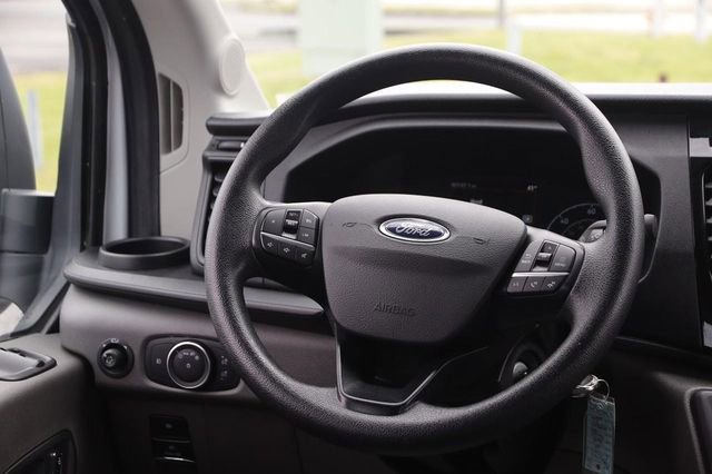 Used 2023 Ford Transit 350 XLT image 23