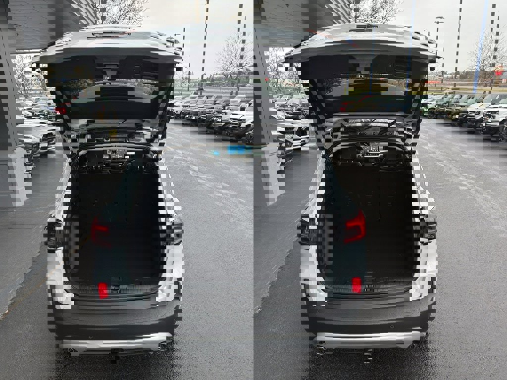 New 2026 Ford Escape Platinum w/ Premium Technology Package image 6