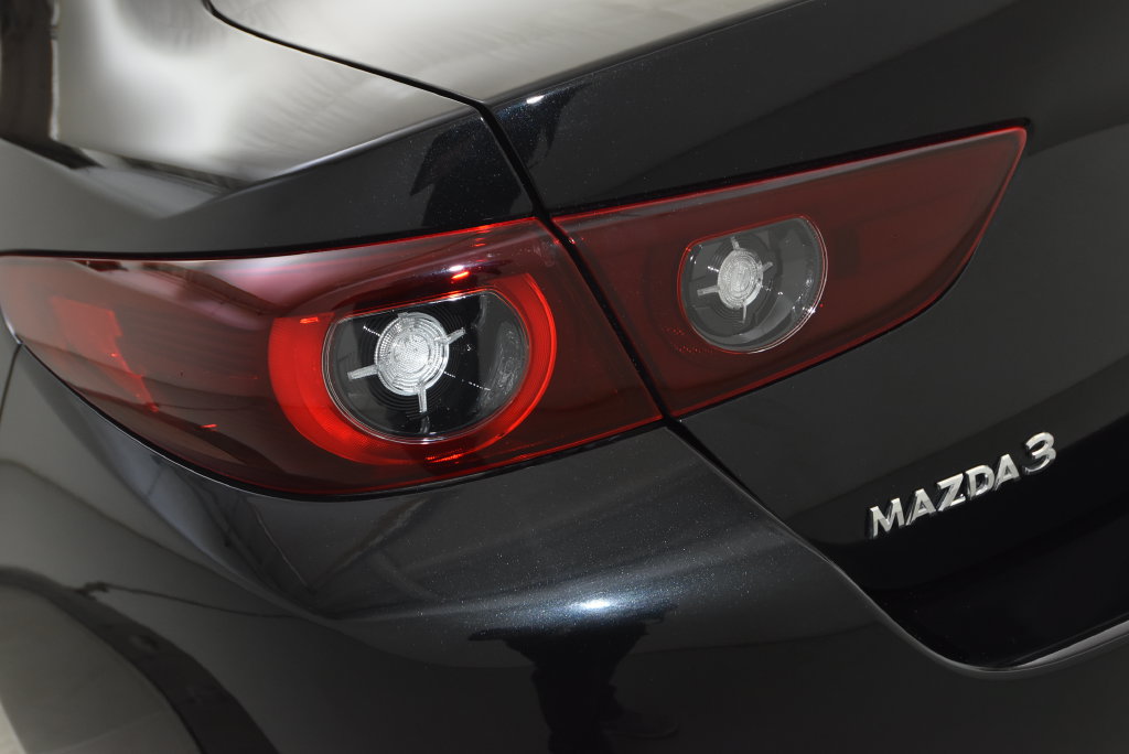 Used 2026 MAZDA MAZDA3 s FWD image 35