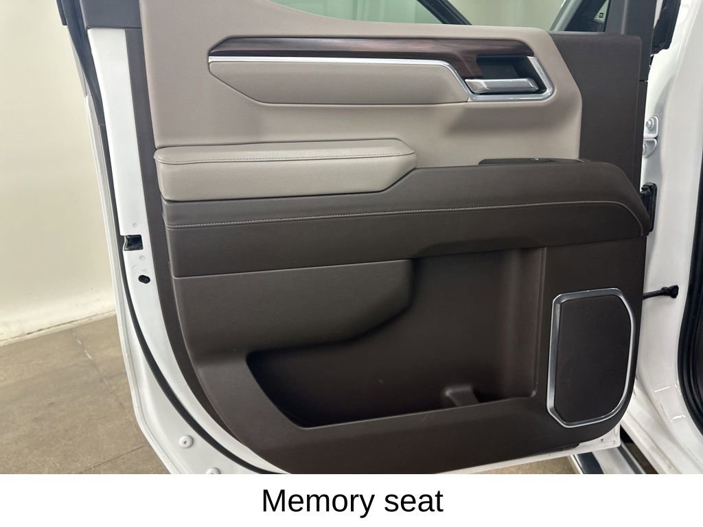 Used 2022 GMC Sierra 1500 SLT w/ SLT Premium Plus Package image 29