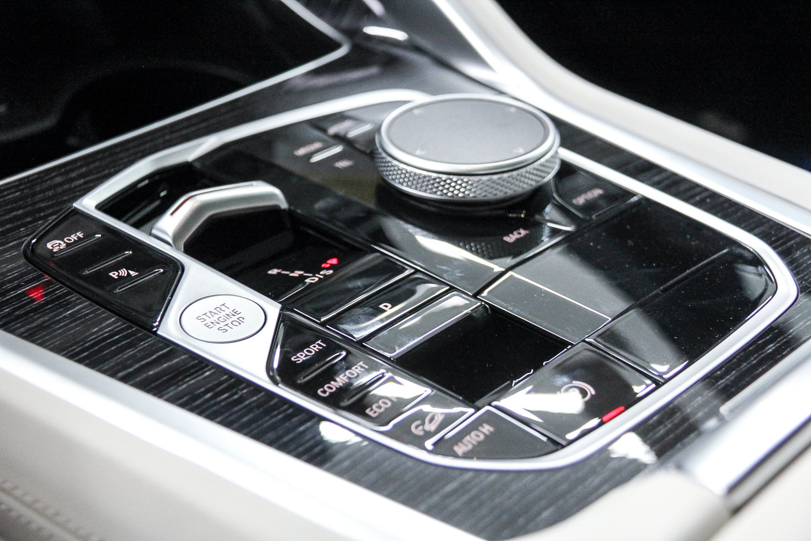 New 2027 BMW X6 xDrive40i AWD/4WD image 20