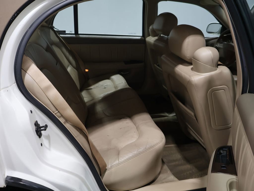 Used 2004 Buick Park Avenue w/ Prestige Feature Package FWD image 7