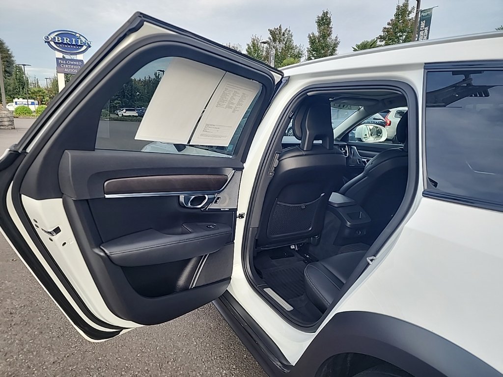 Used 2017 Volvo V90 T6 Cross Country AWD/4WD image 15
