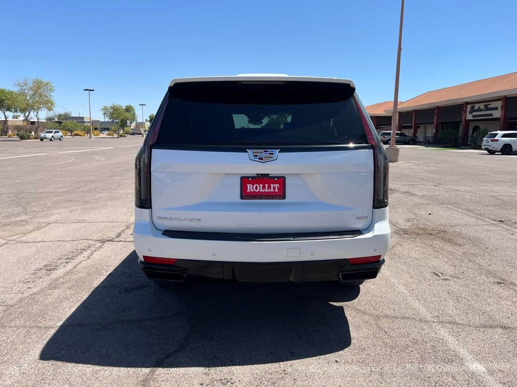 Used 2023 Cadillac Escalade Sport w/ Touring Package image 7