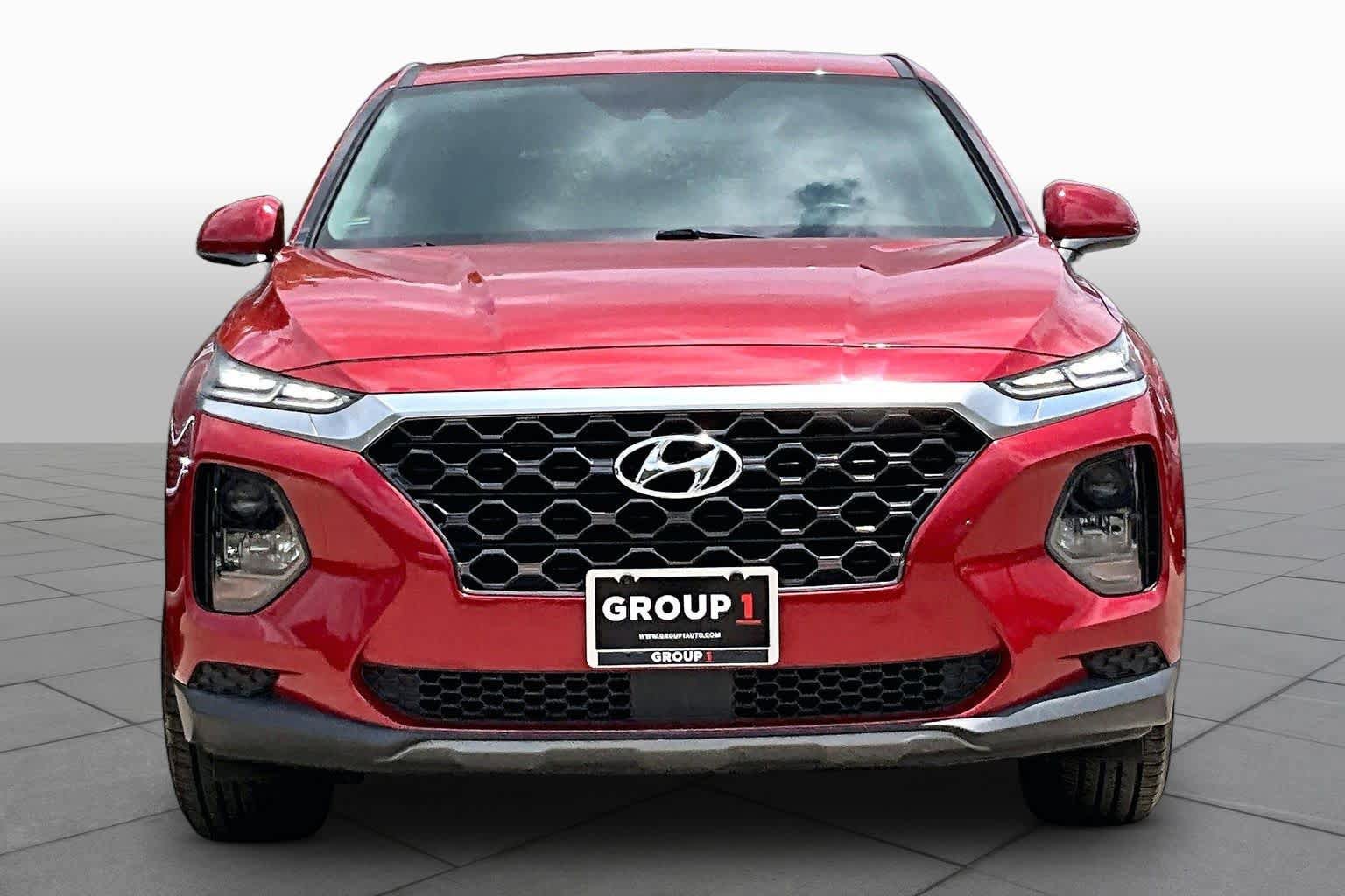 Used 2019 Hyundai Santa Fe SE FWD image 4