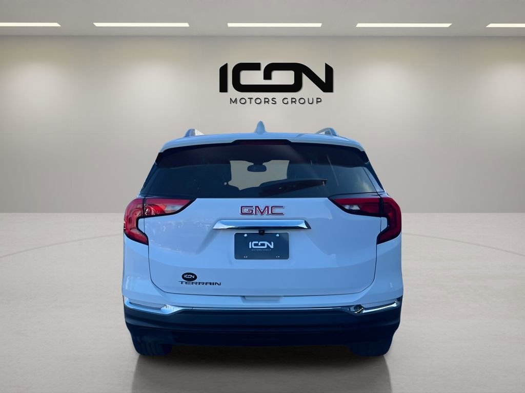 Used 2021 GMC Terrain SLT image 4