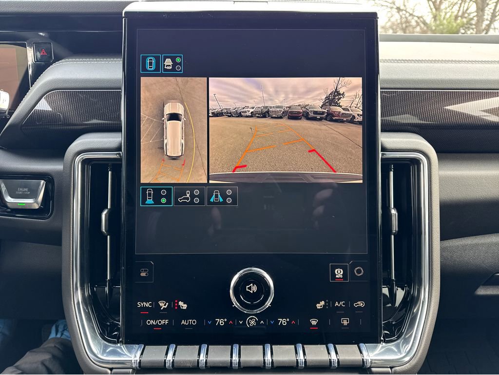 New 2026 GMC Yukon XL Elevation w/ LPO, Get Active Package image 15