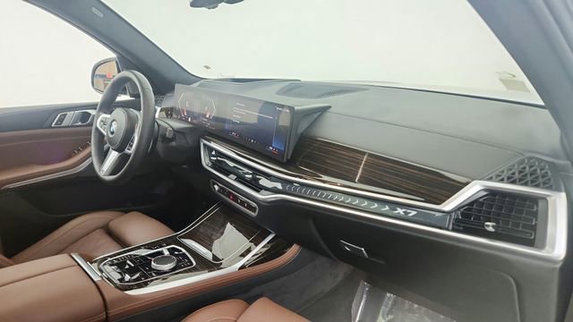 Used 2026 BMW X7 xDrive40i image 66