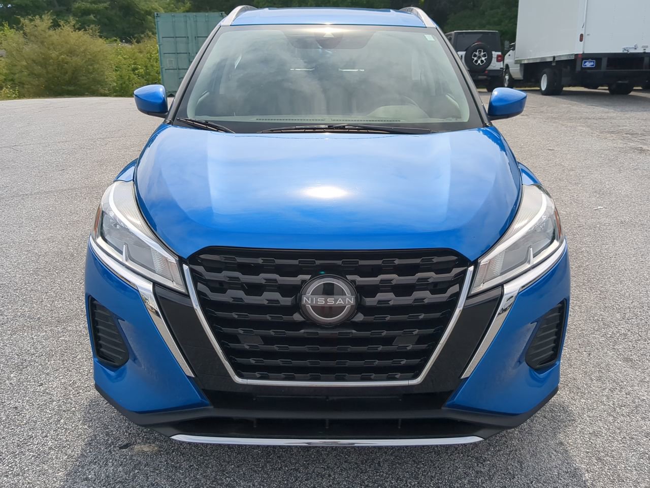 Used 2024 Nissan Kicks SV FWD image 7