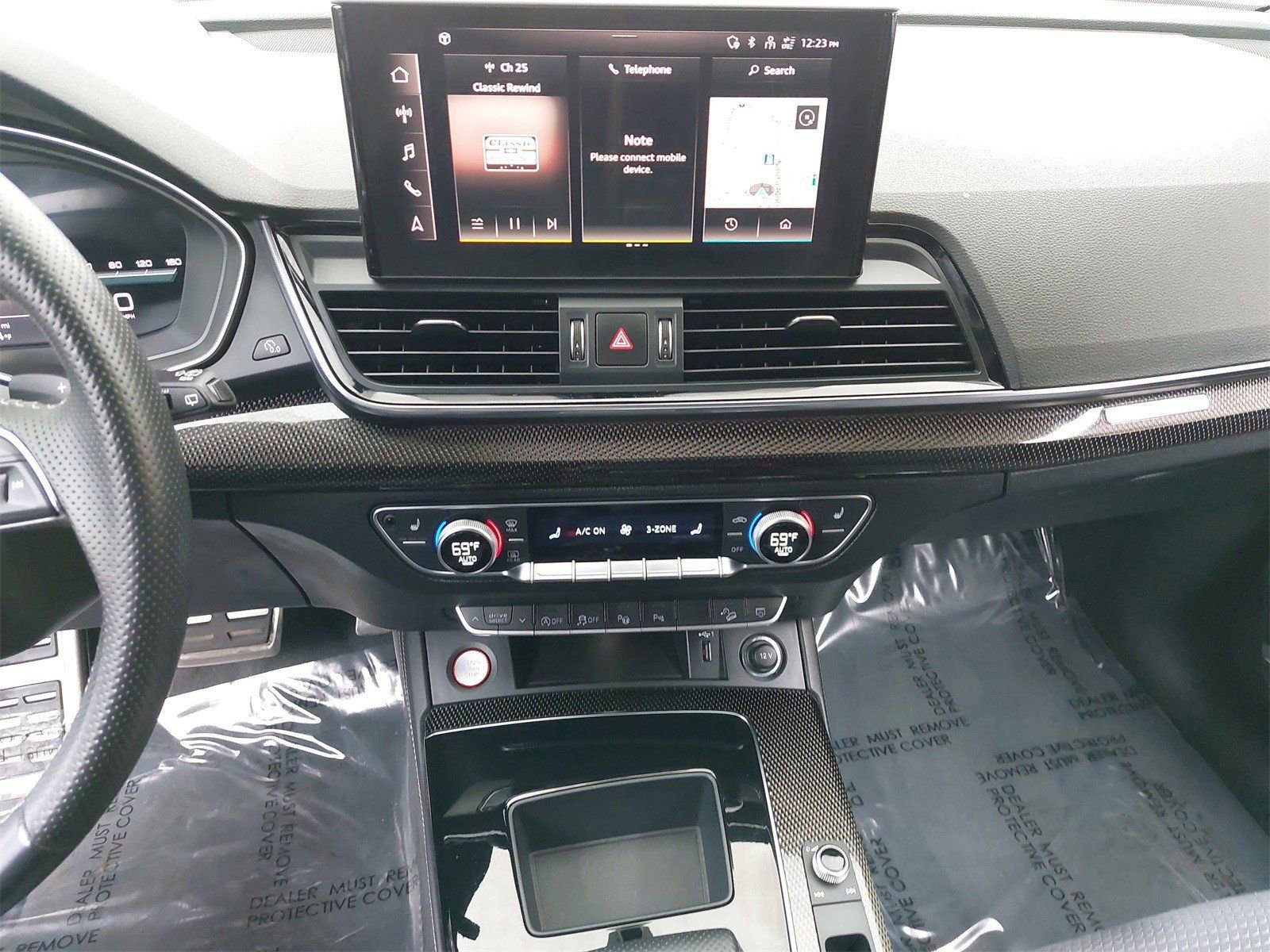 Used 2023 Audi SQ5 Prestige w/ Prestige Package image 24