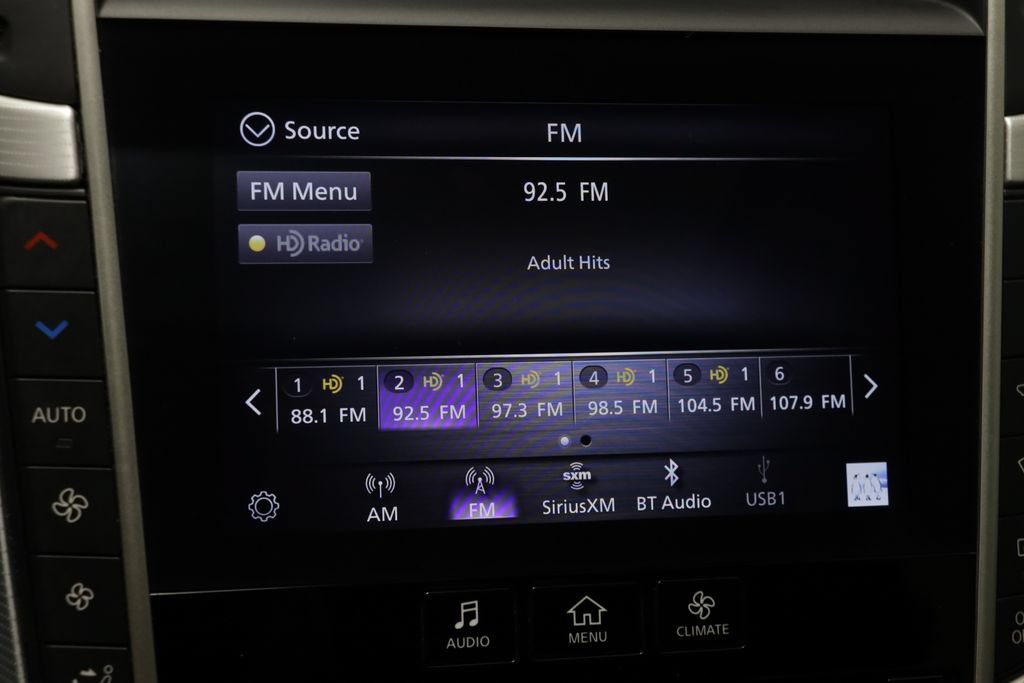 Used 2024 INFINITI Q50 Luxe AWD/4WD image 9