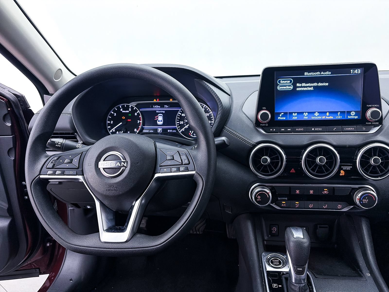 Used 2024 Nissan Sentra SV FWD image 4
