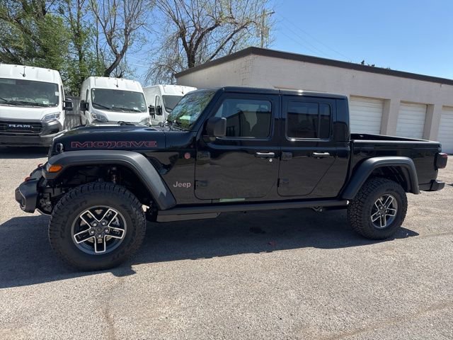 New 2026 Jeep Gladiator Mojave image 3