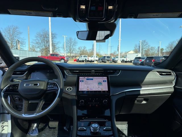 Used 2022 Jeep Grand Cherokee Overland image 10