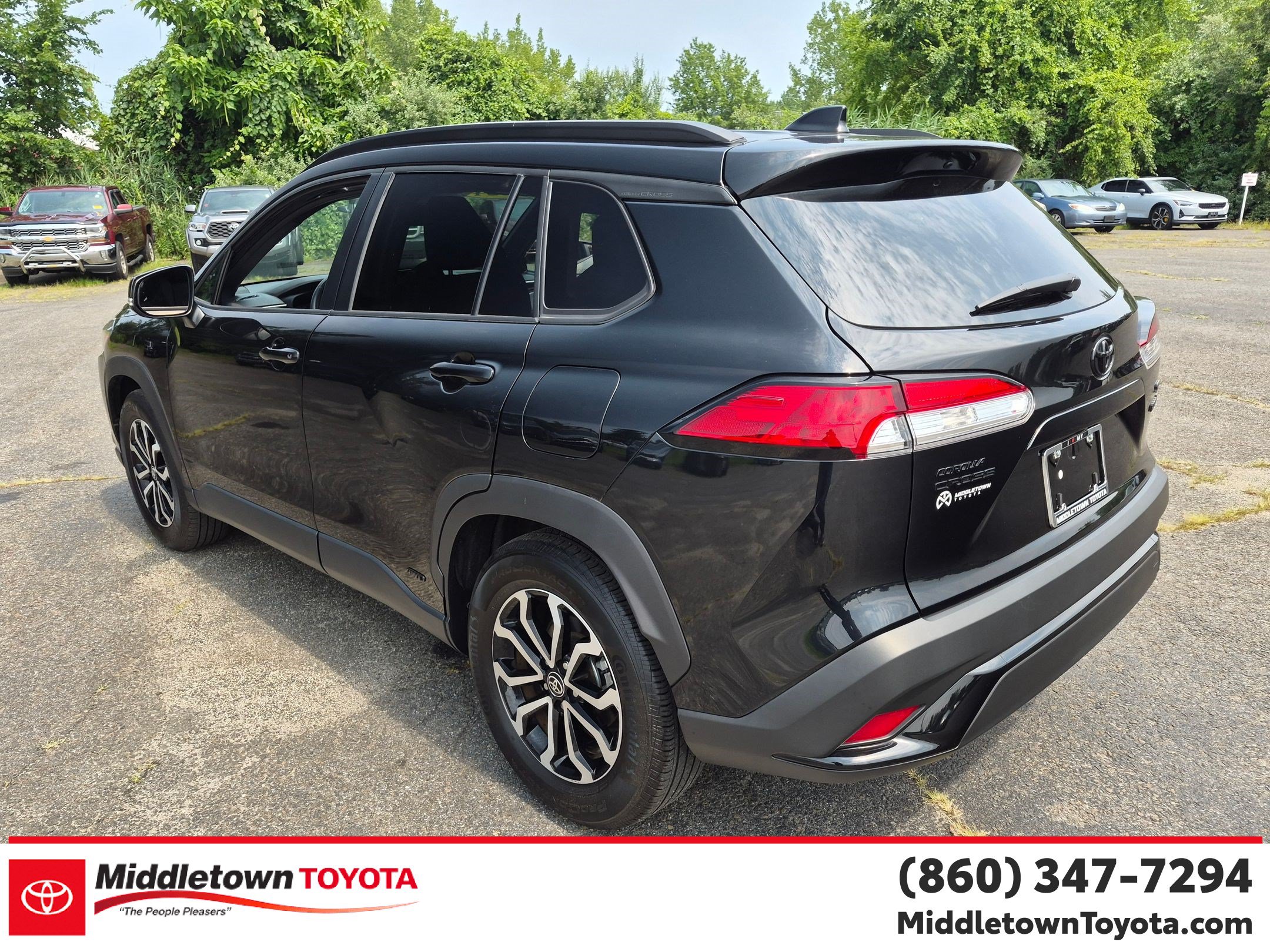 Certified 2024 Toyota Corolla Cross AWD Hybrid w/ Moonroof Package image 5