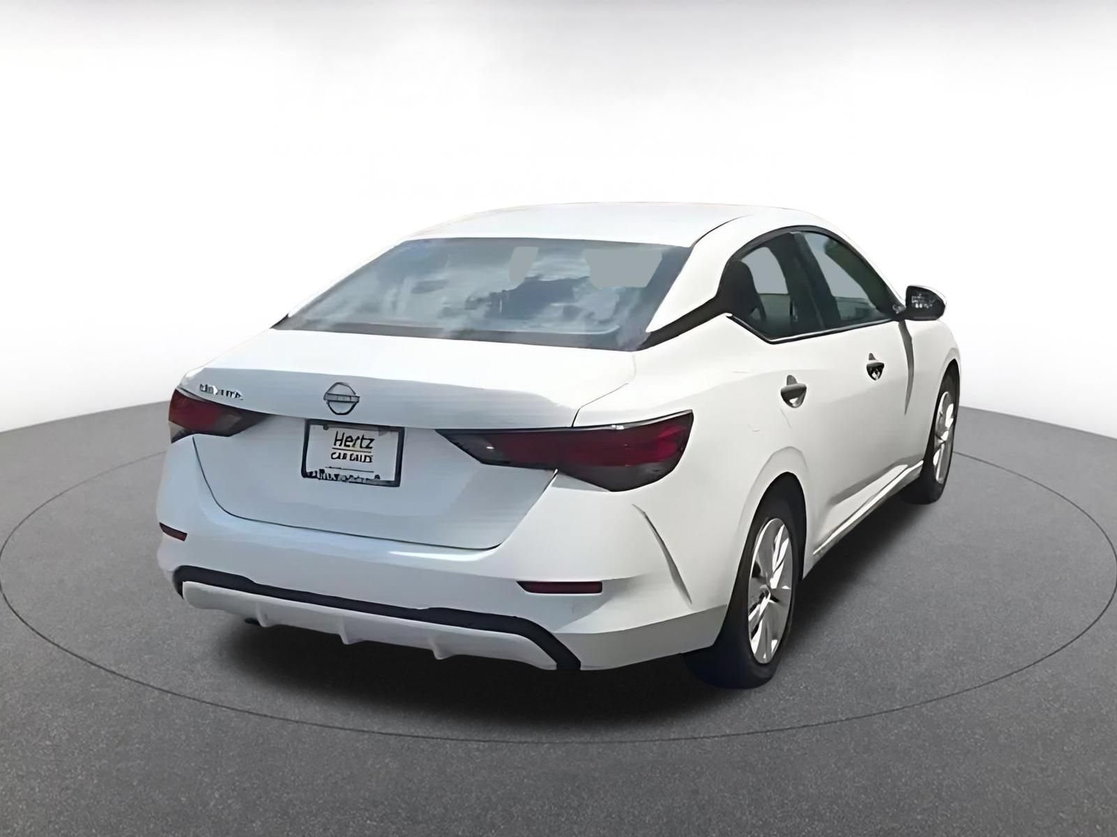 Used 2025 Nissan Sentra S FWD image 14