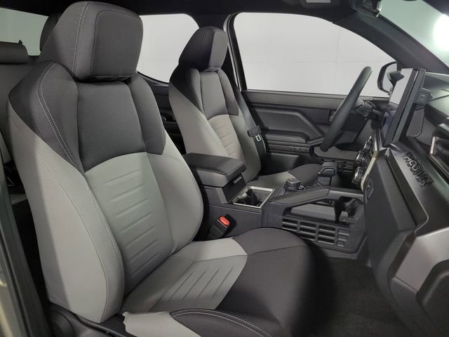 Used 2025 Toyota Tacoma TRD Sport image 15