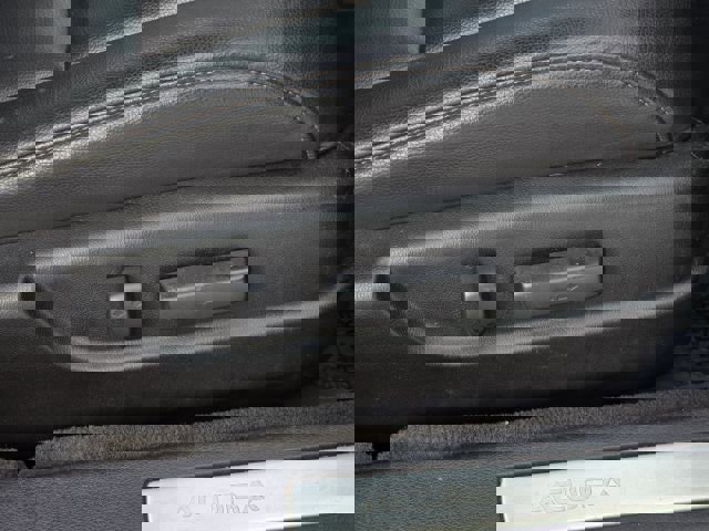 Used 2017 Acura TLX image 18