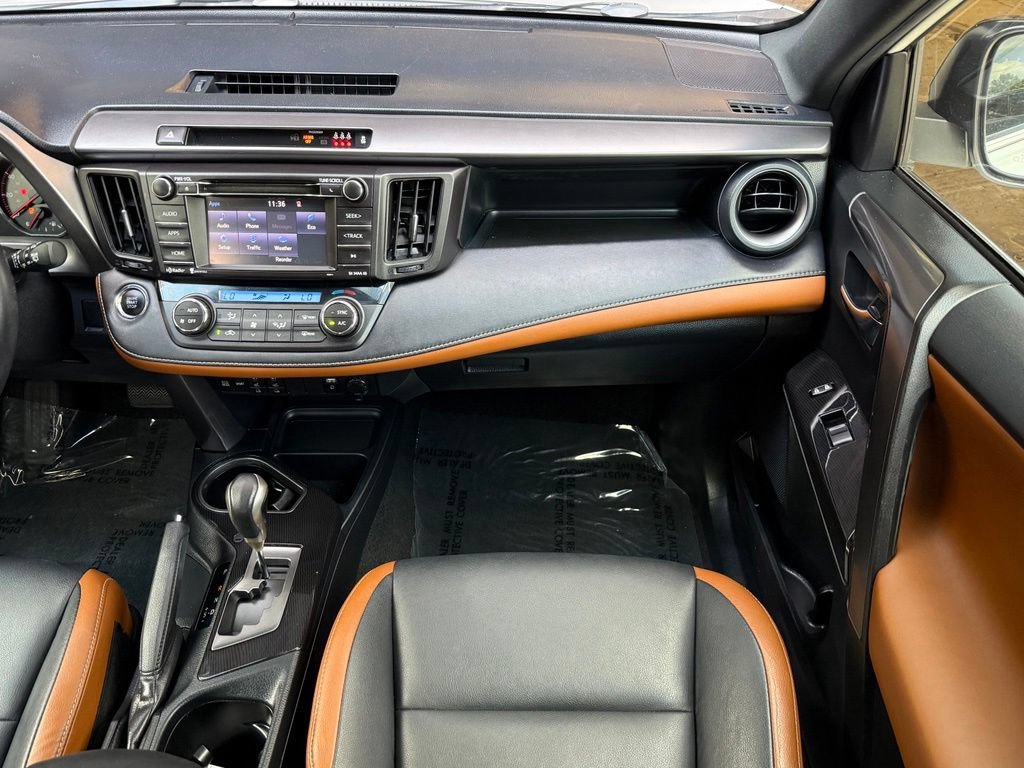 Used 2017 Toyota RAV4 SE FWD image 26