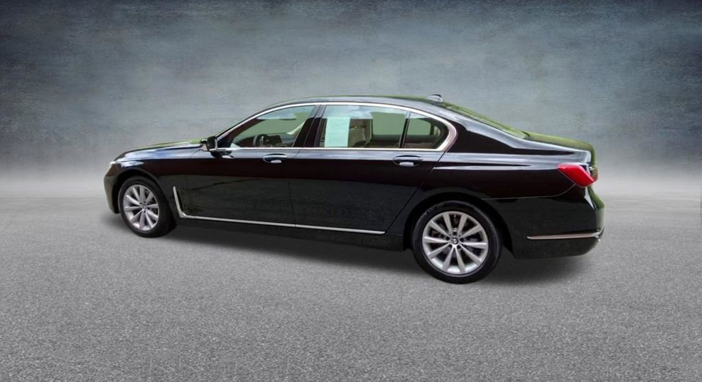 Used 2020 BMW 740i xDrive w/ Cold Weather Package image 16