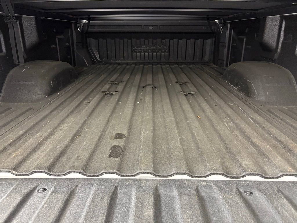 Used 2024 Chevrolet Silverado 3500 High Country w/ High Country Premium Package image 44