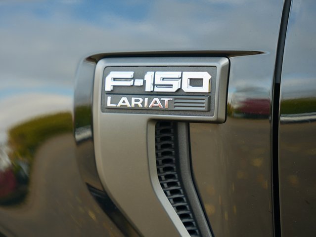 Used 2023 Ford F150 Lariat image 32