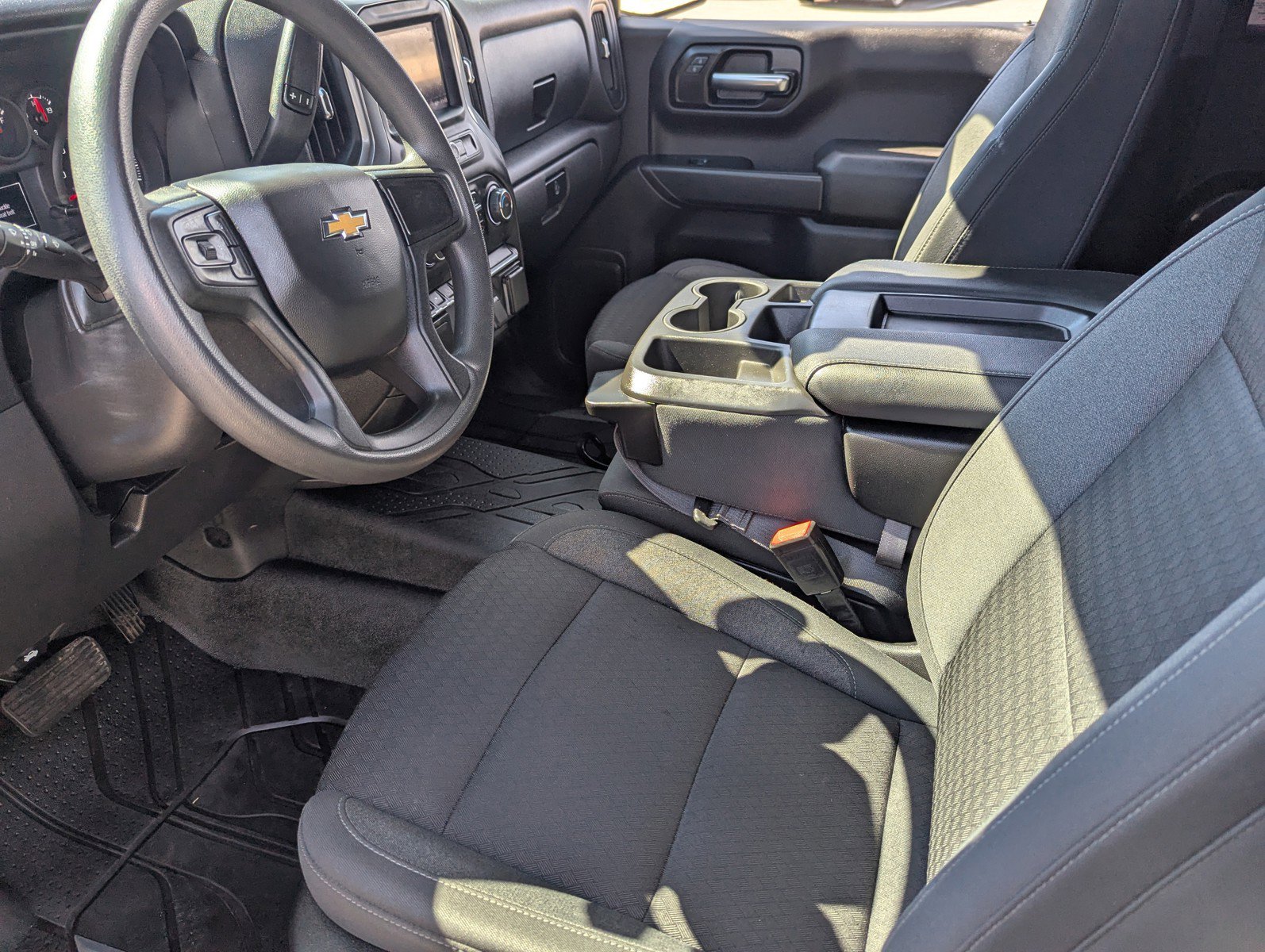 Used 2022 Chevrolet Silverado 1500 Custom image 8