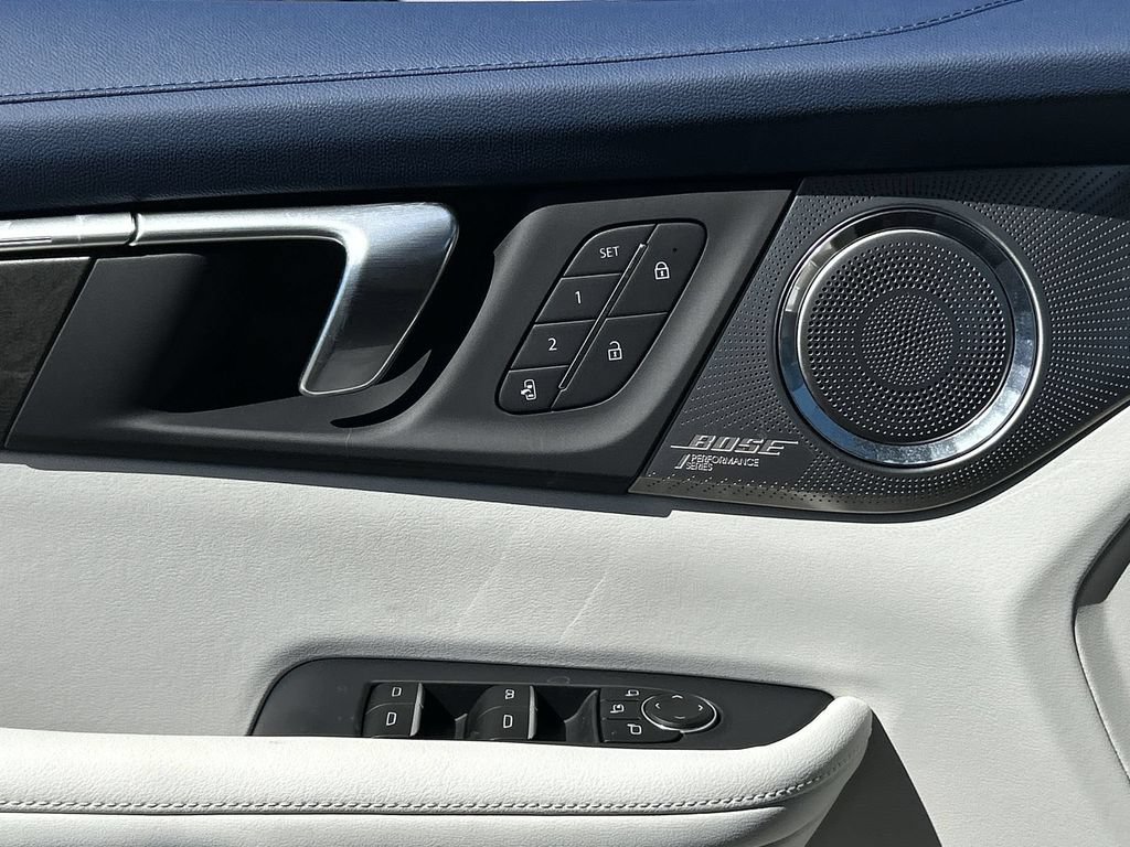 New 2026 Buick Enclave Avenir w/ Super Cruise Package FWD image 24