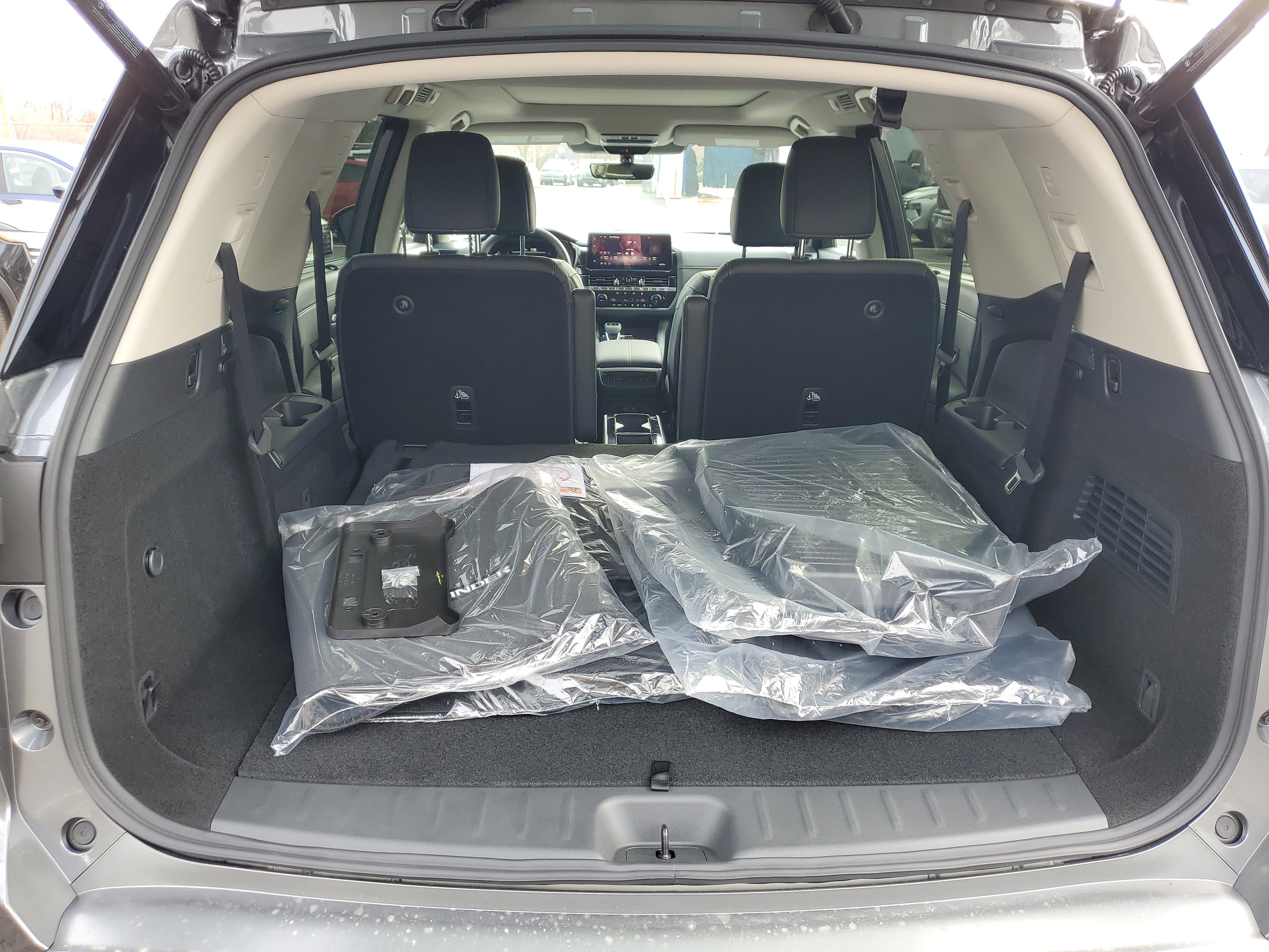 New 2026 Nissan Pathfinder SL w/ SL Premium Package image 31