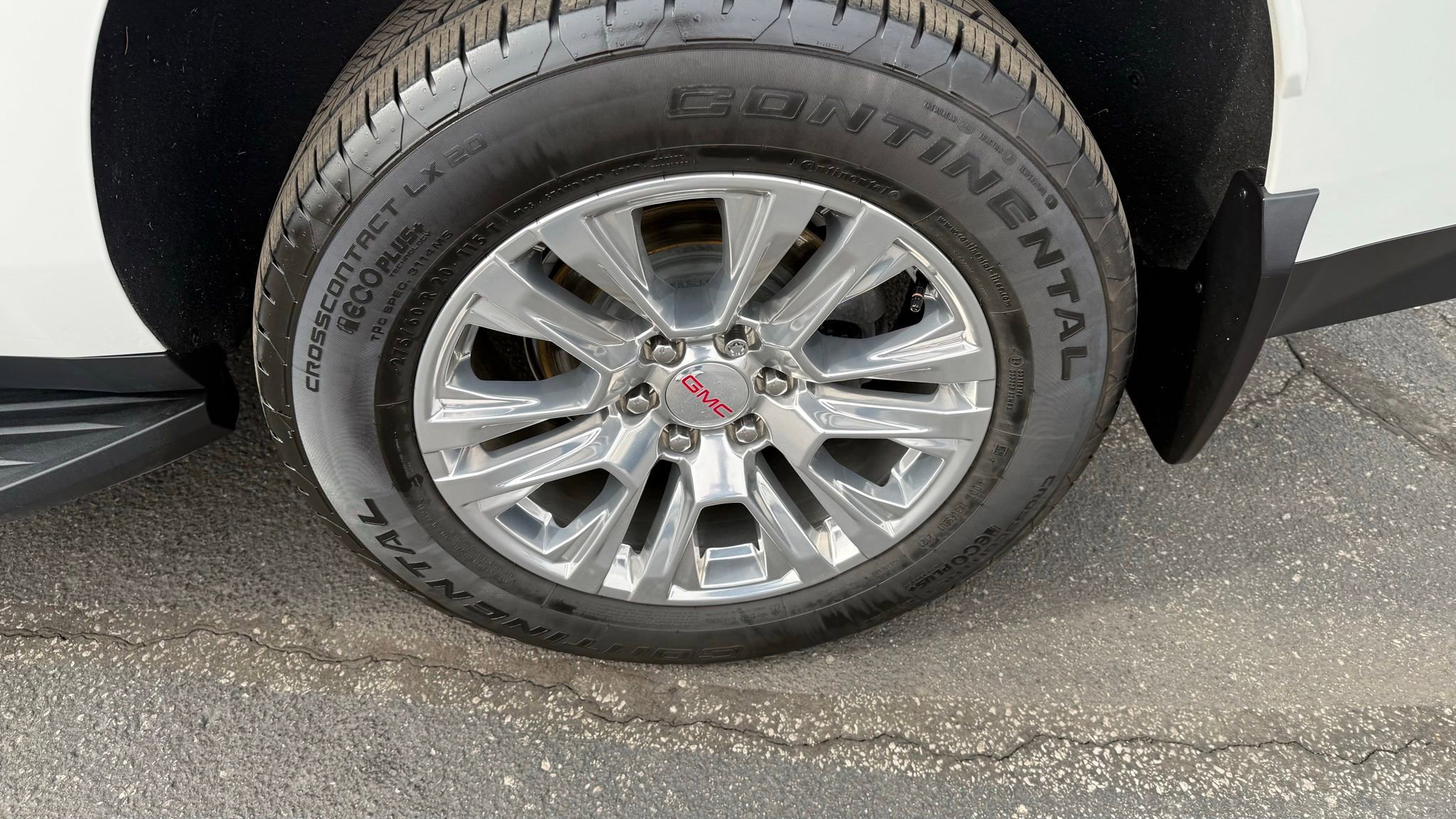 Used 2021 GMC Yukon XL Denali image 29