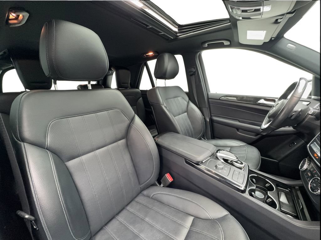 Used 2018 Mercedes-Benz GLE 350 4MATIC image 30