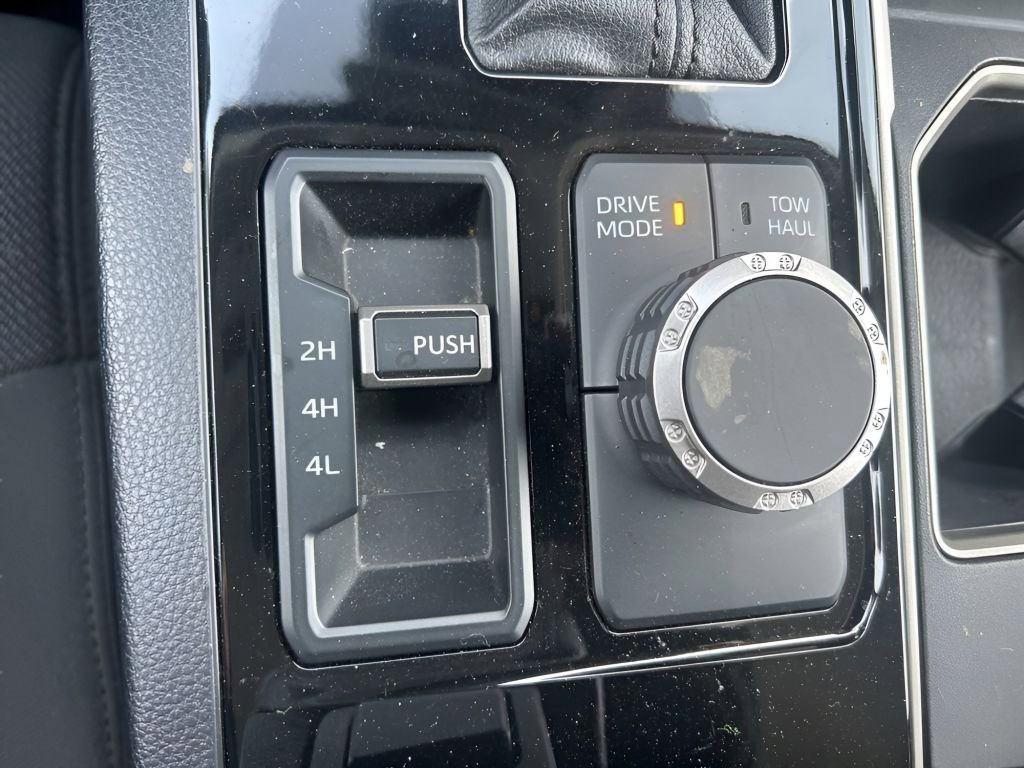 Used 2022 Toyota Tundra SR5 w/ SR5 Convenience Package image 26