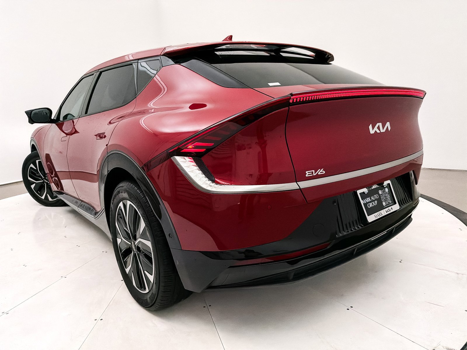 Used 2022 Kia EV6 Wind w/ Wind Technology Package image 10