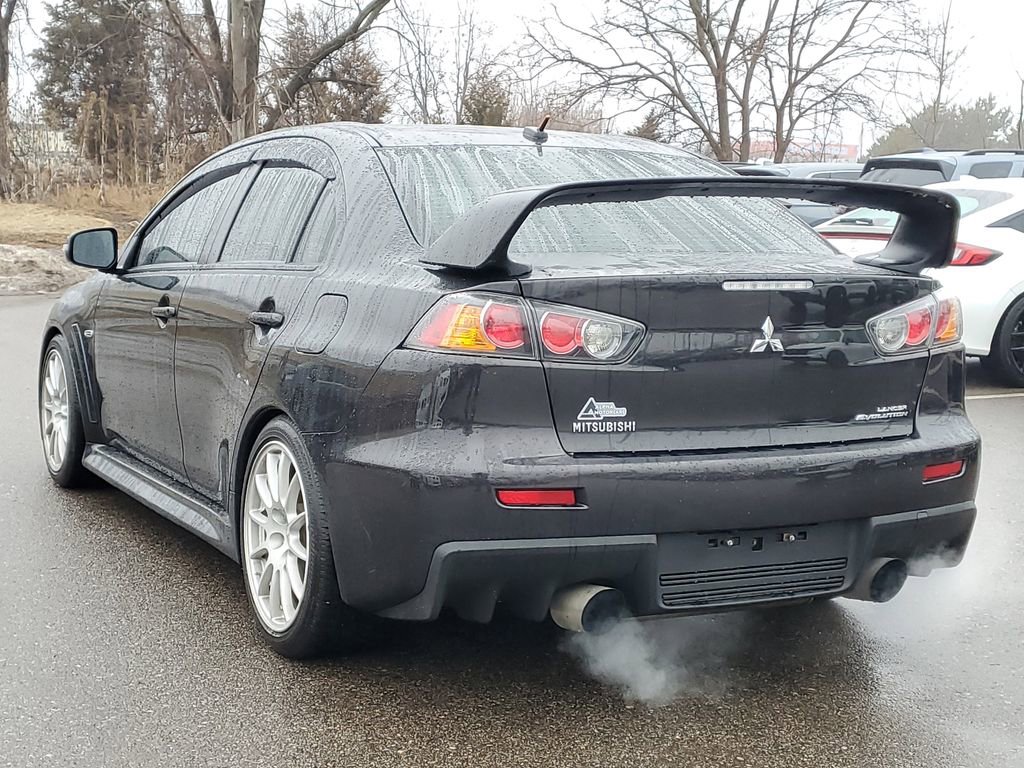 Used 2015 Mitsubishi Lancer Evolution GSR image 2