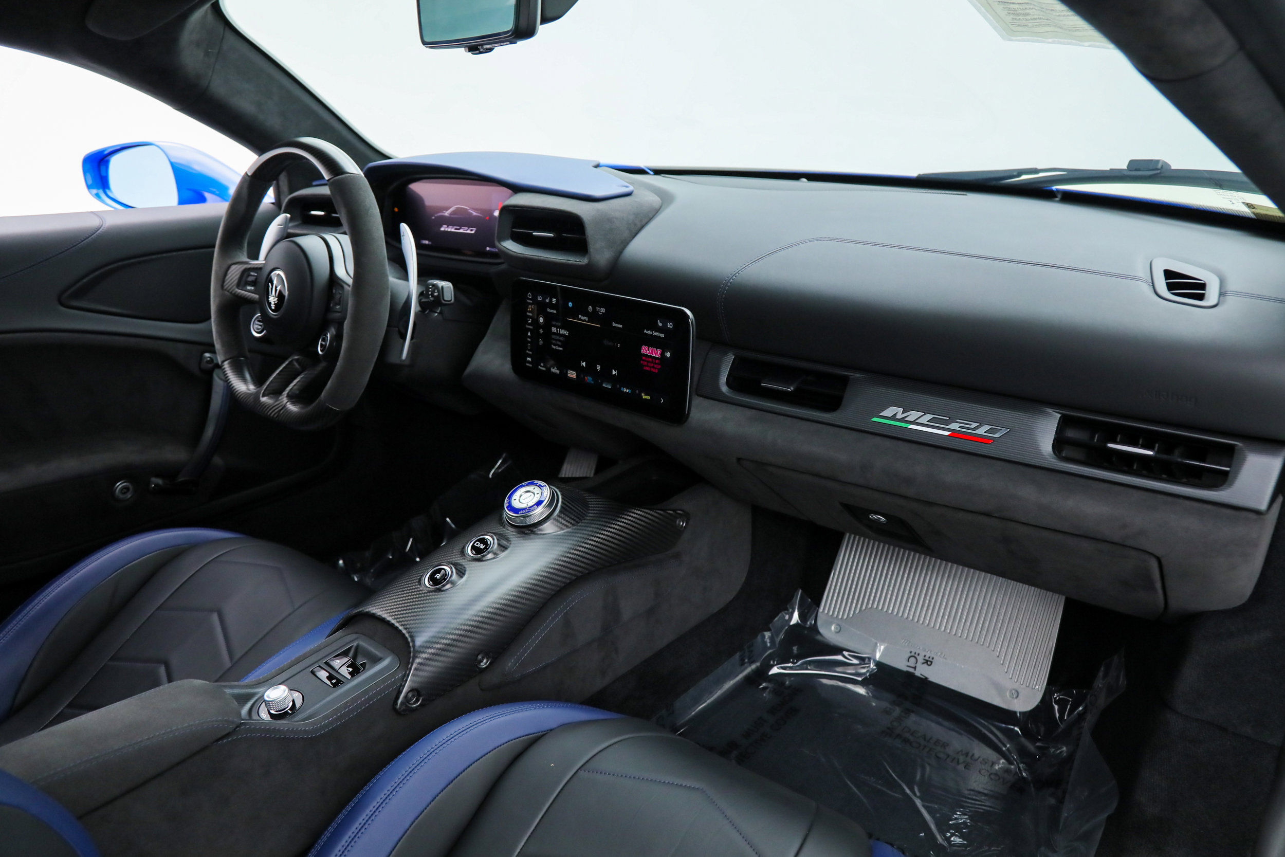 Certified 2022 Maserati MC20 Coupe RWD image 22