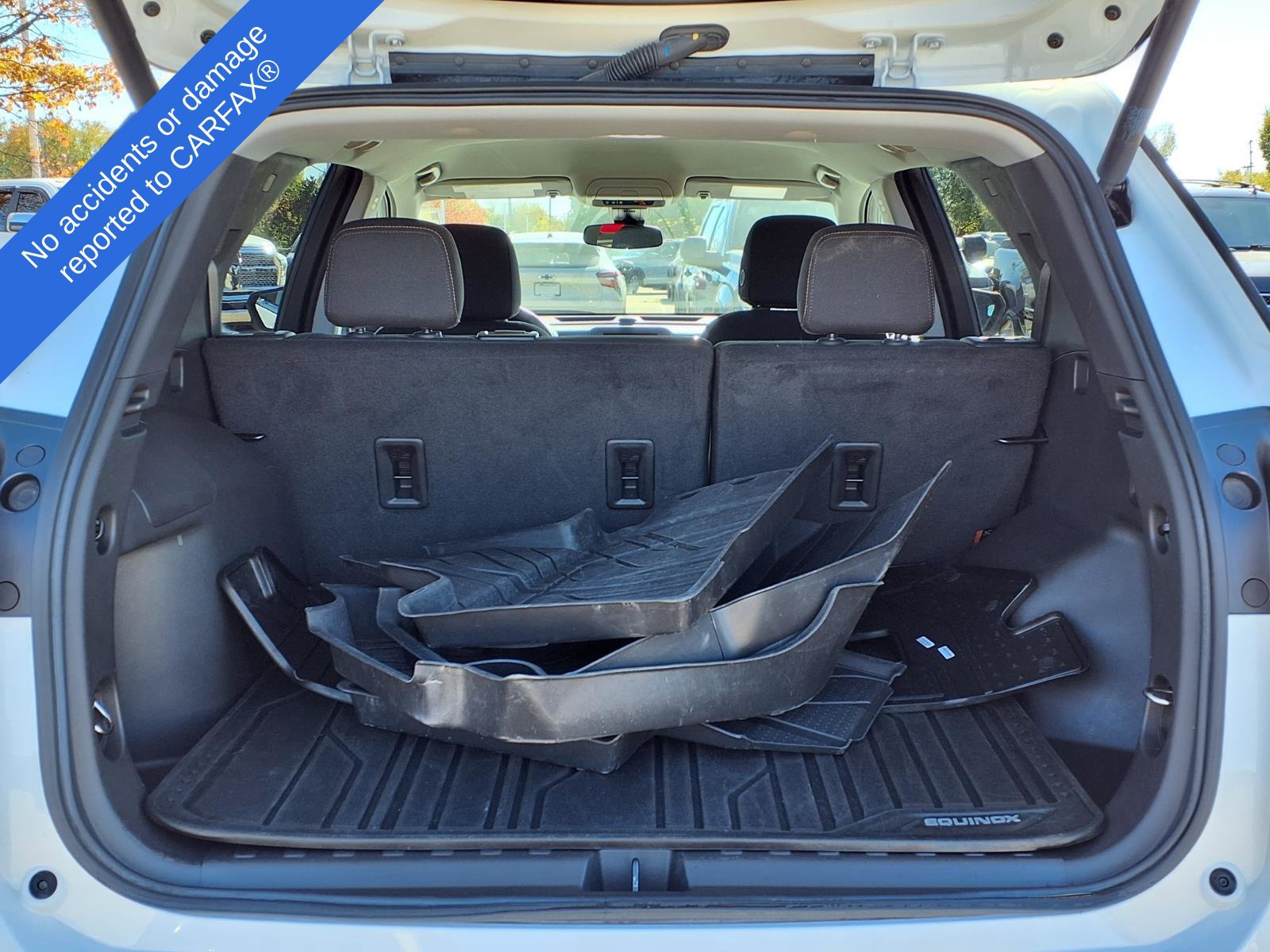 Used 2024 Chevrolet Equinox LT w/ LPO, Floor Liner Package FWD image 11