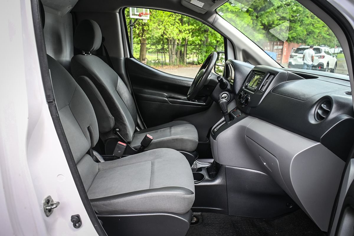Used 2019 Nissan NV200 S FWD image 18