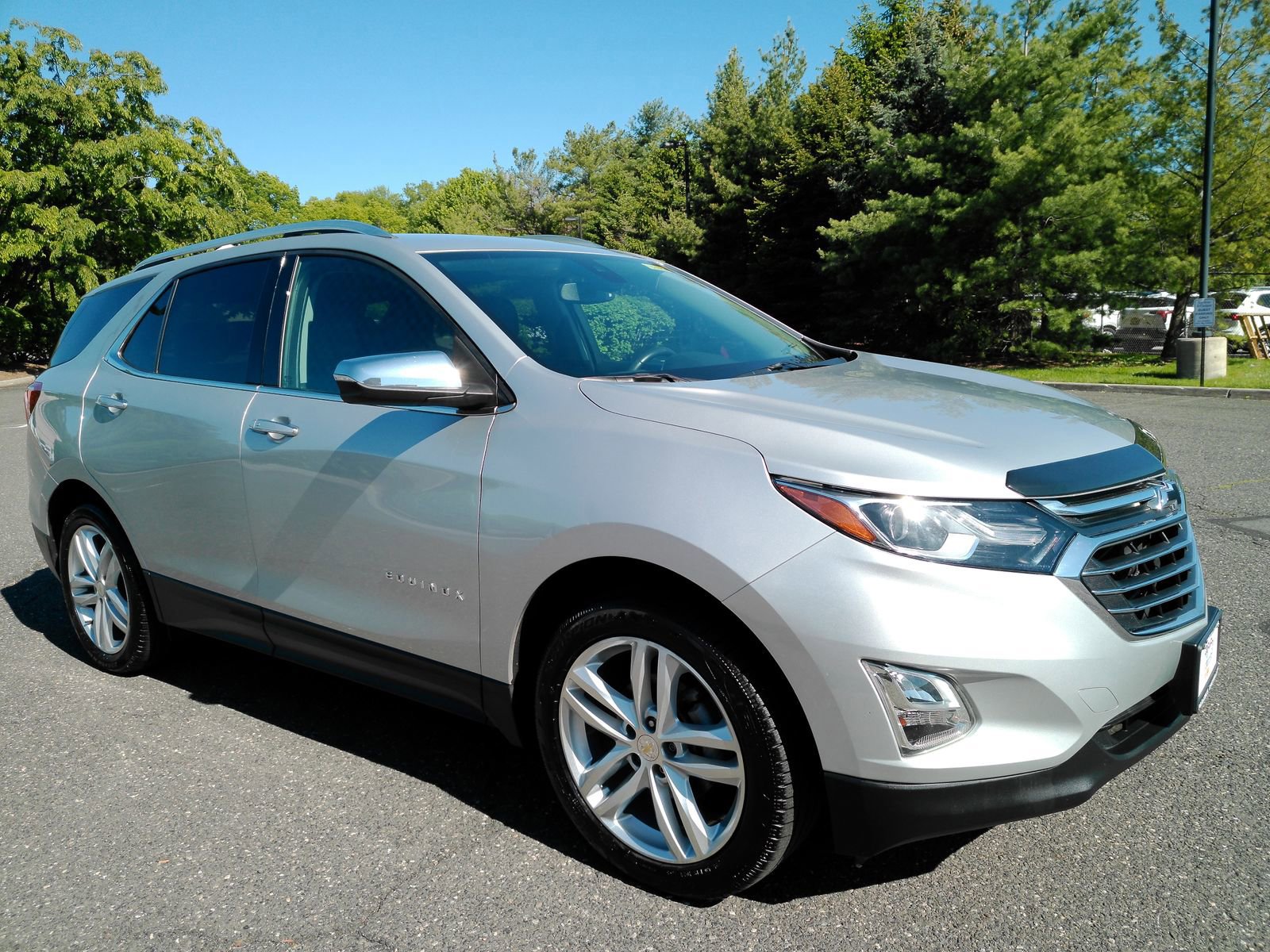 Certified 2021 Chevrolet Equinox Premier w/ LPO, Floor Liner Package AWD/4WD image 2