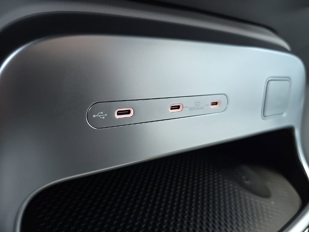 New 2026 Hyundai Ioniq 9 SEL image 40