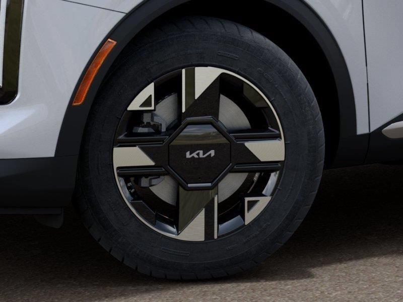 New 2026 Kia Sportage LX FWD image 9