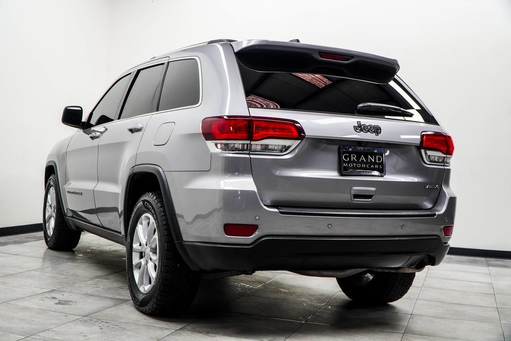 Used 2021 Jeep Grand Cherokee Laredo image 11