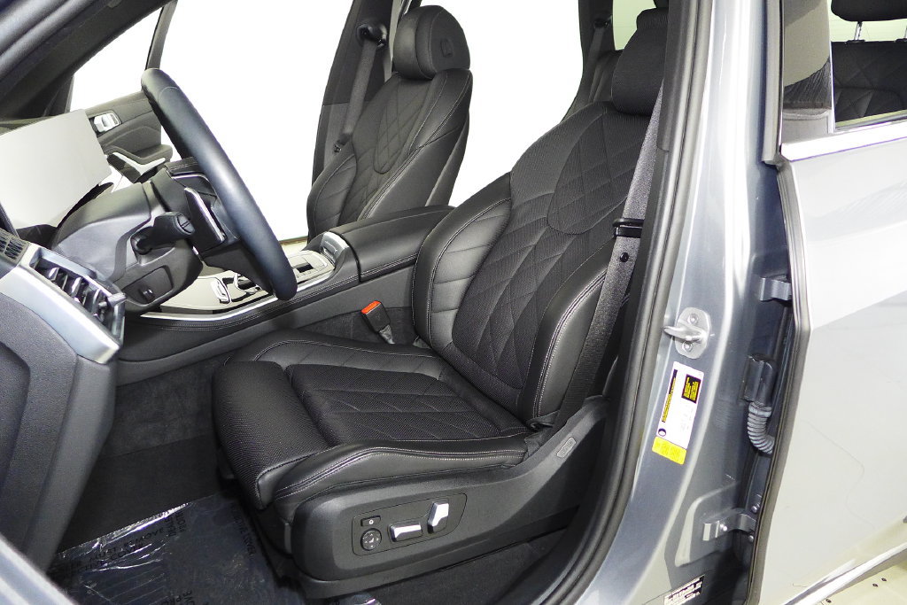 Certified 2024 BMW X5 sDrive40i w/ Parking Assistance Package RWD image 22