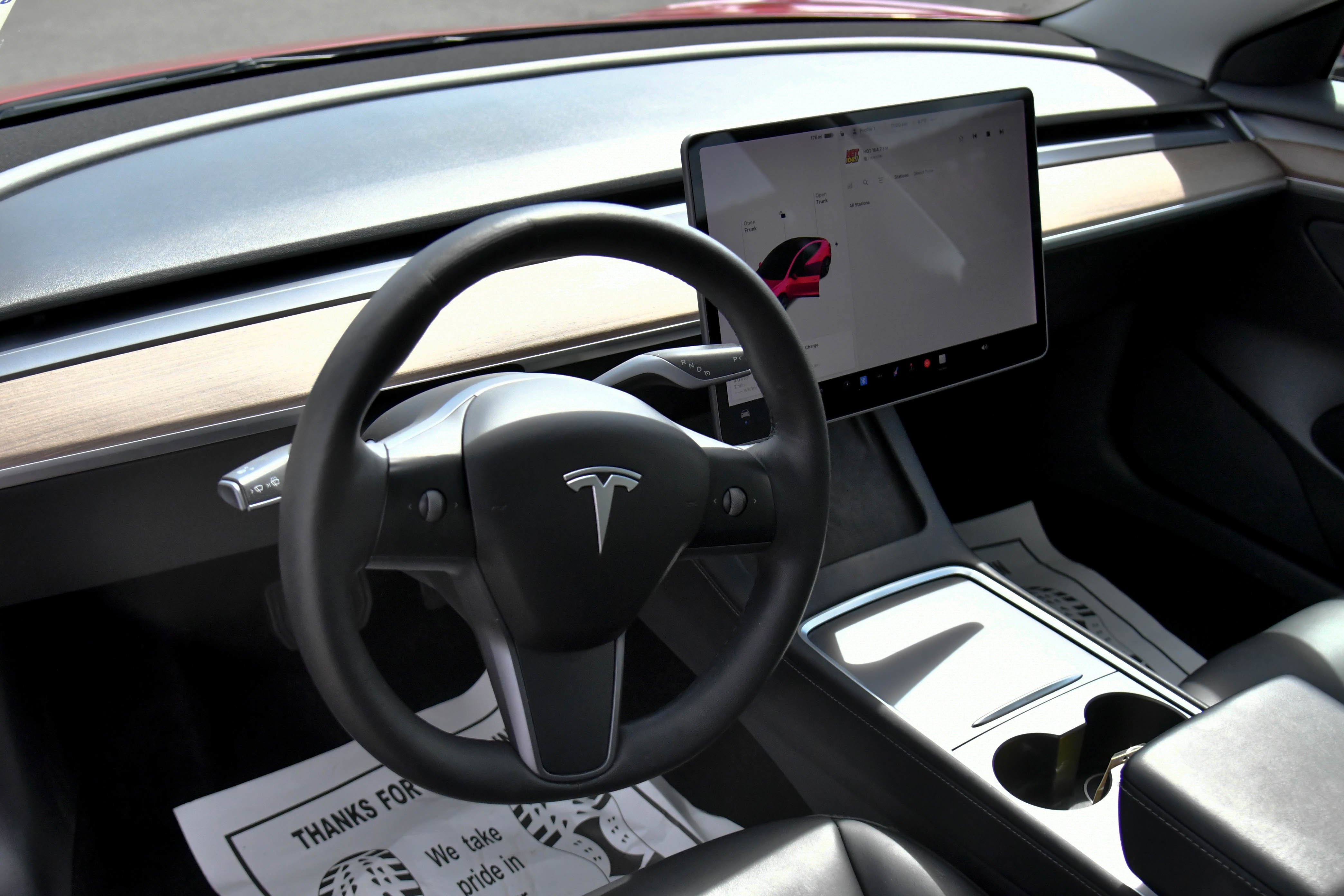 Used 2021 Tesla Model 3 Standard Range Plus image 14