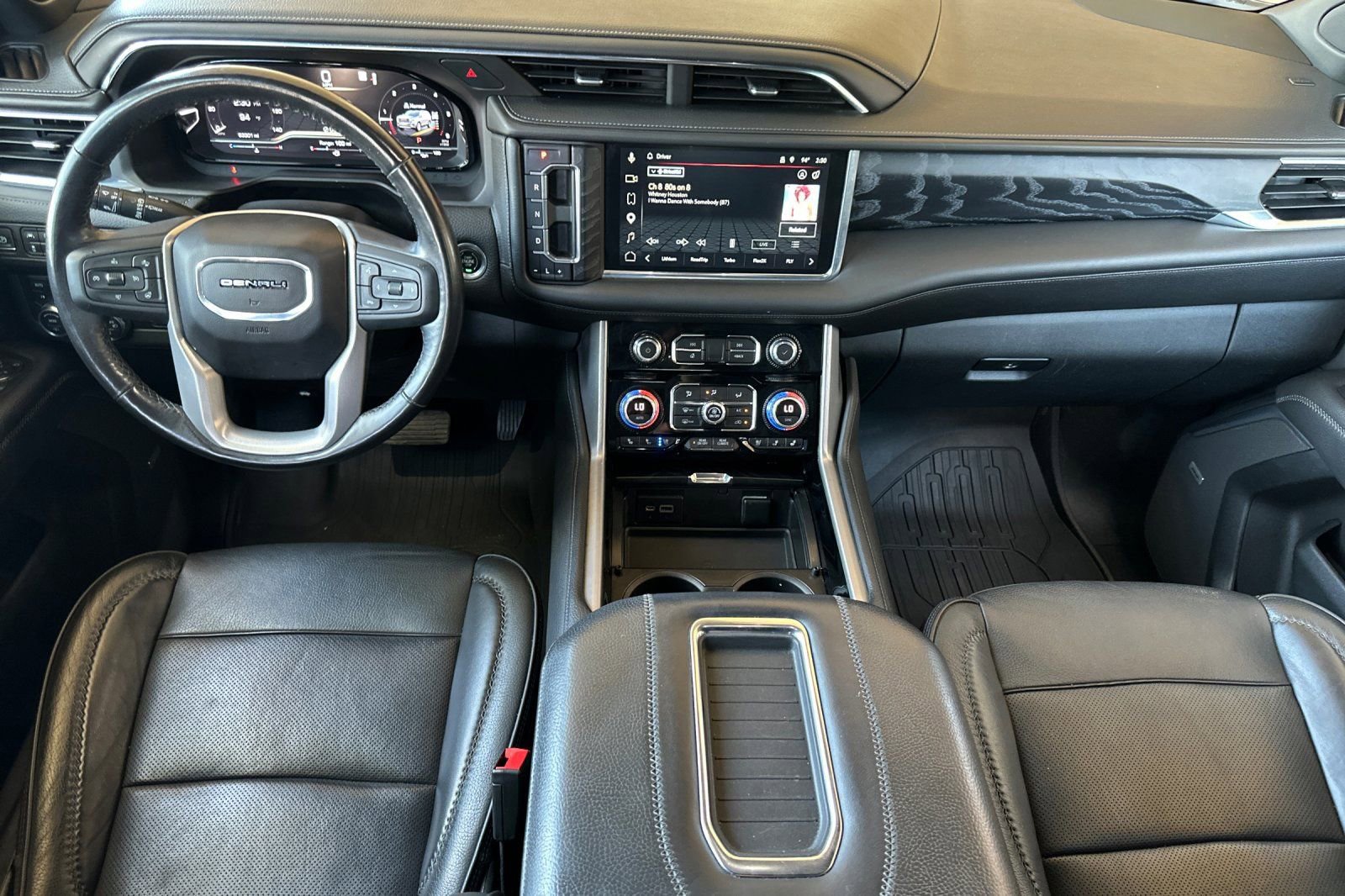 Certified 2022 GMC Yukon Denali w/ Max Trailering Package AWD/4WD image 14